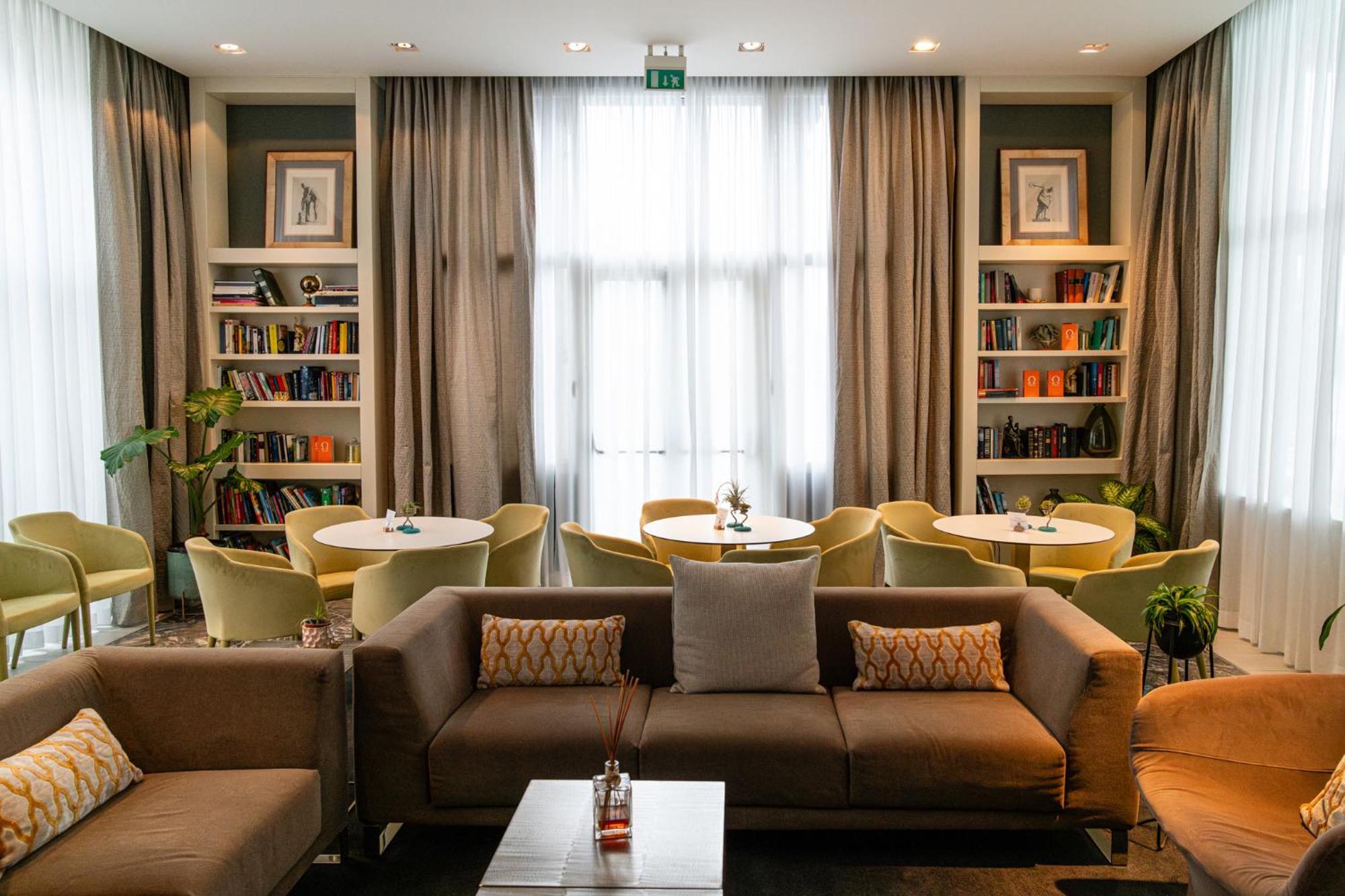 Araba Fenice Hotel Iseo Esterno foto