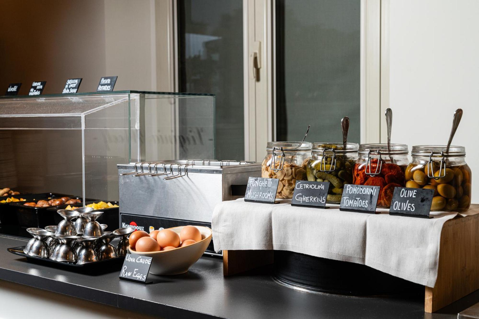 Araba Fenice Hotel Iseo Esterno foto